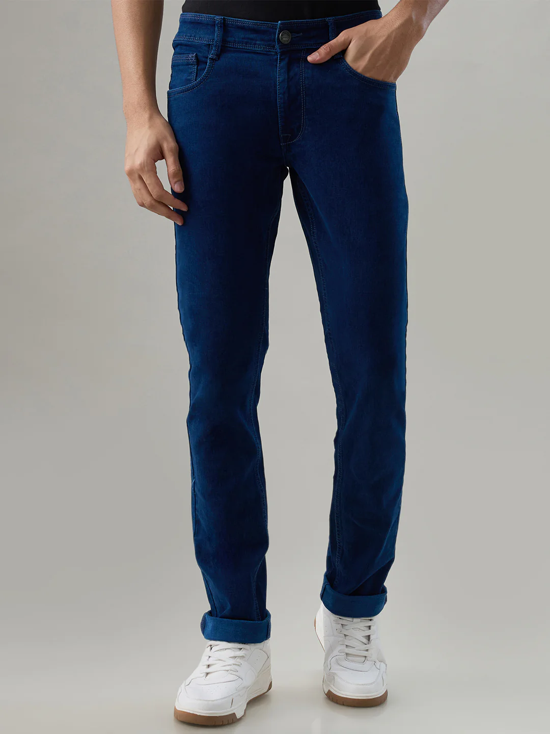 Parx Men Blue Knitted Low Rise Tapered Fit Cotton Blend Jeans