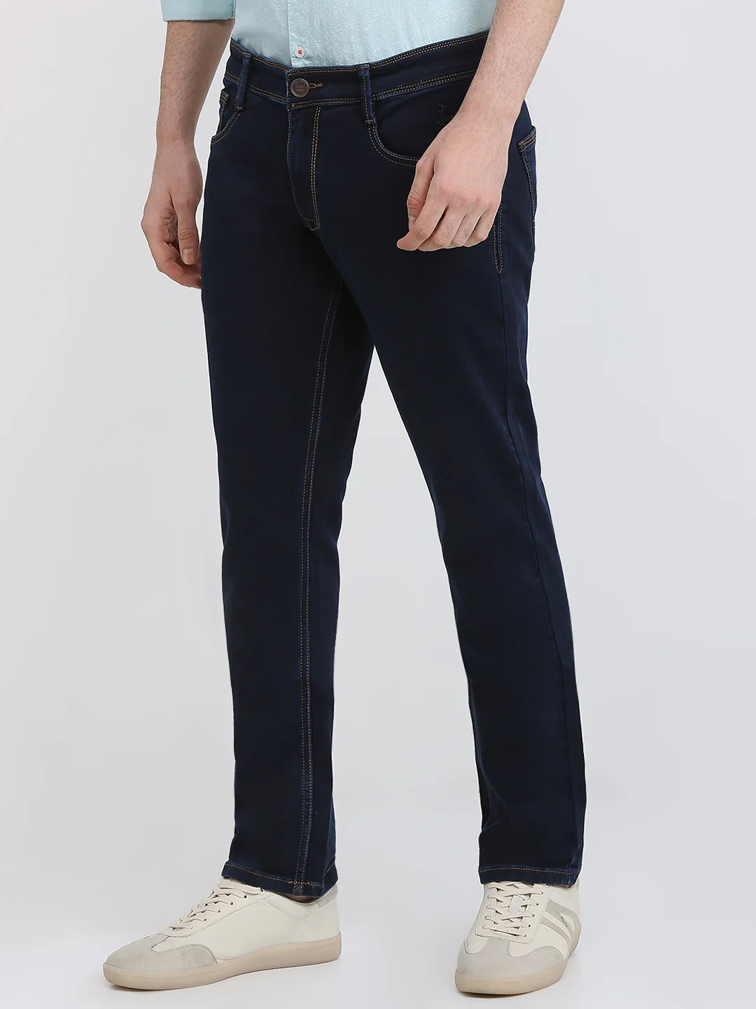 Parx Men Blue Knitted Low Rise Tapered Fit Cotton Blend Jeans - Image 2