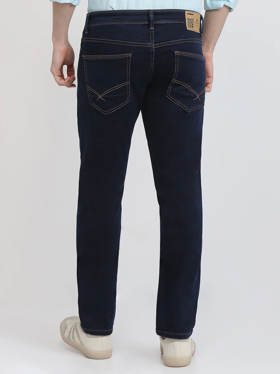 Parx Men Blue Knitted Low Rise Tapered Fit Cotton Blend Jeans - Image 4
