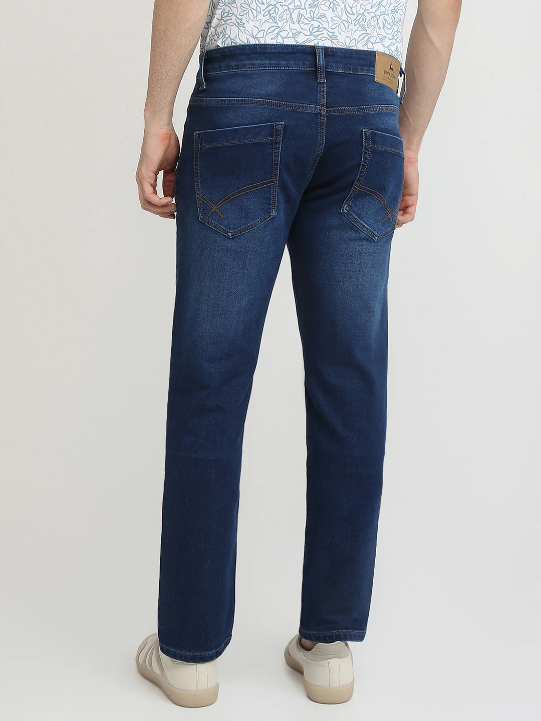 Parx Men Blue Knitted Low Rise Tapered Fit Cotton Blend Jeans - Image 4
