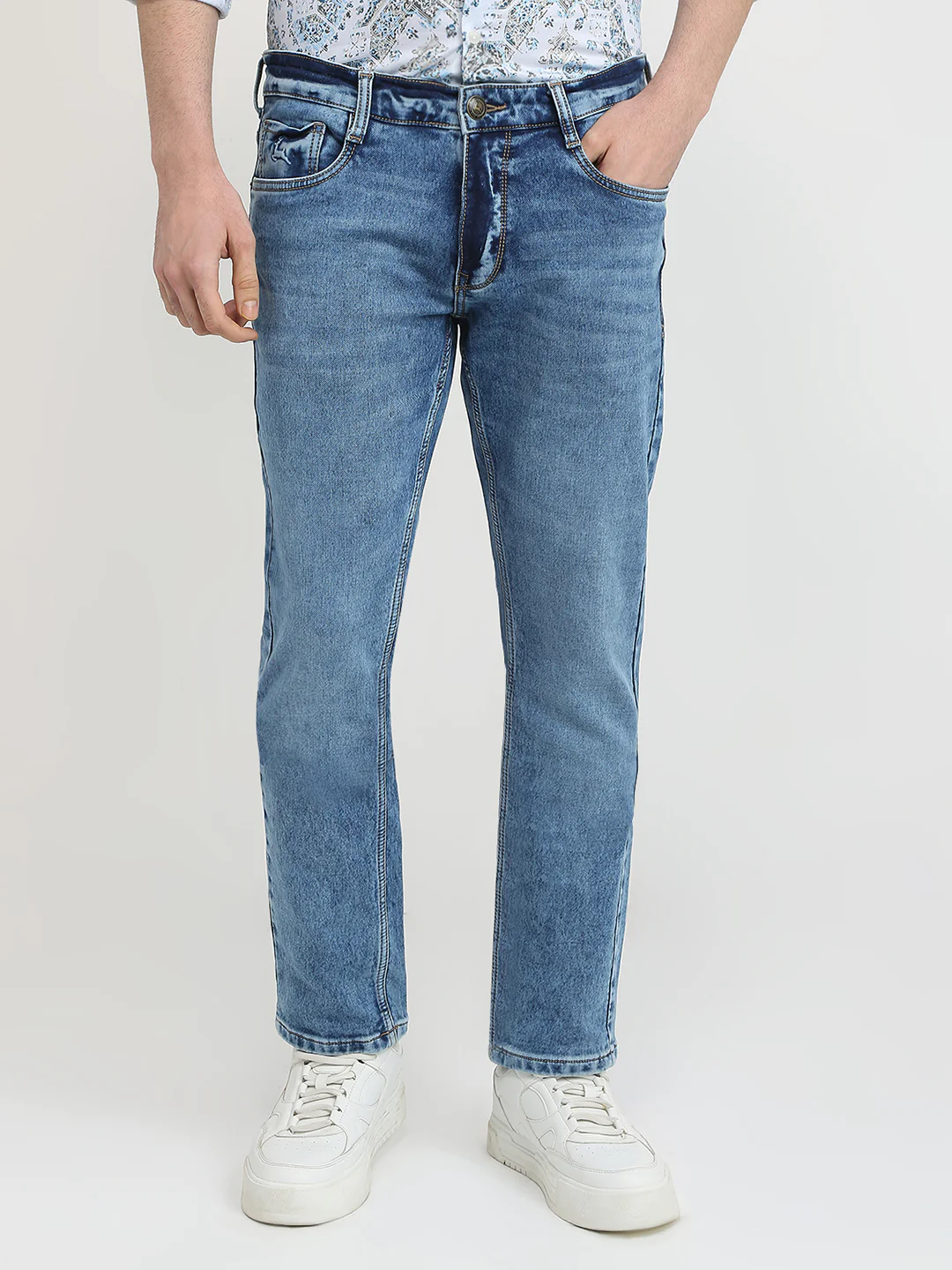 Parx Men Blue Knitted Low Rise Tapered Fit Cotton Blend Jeans