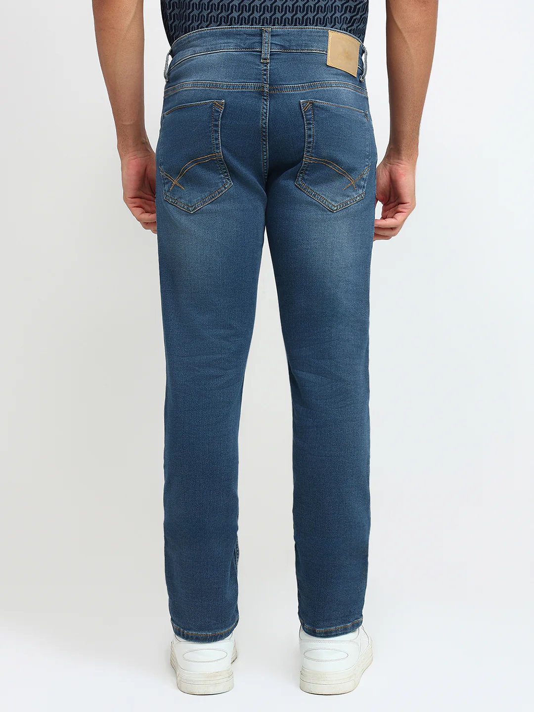 Parx Men Blue Knitted Slim Tapered Fit Cotton Blend Jeans - Image 4