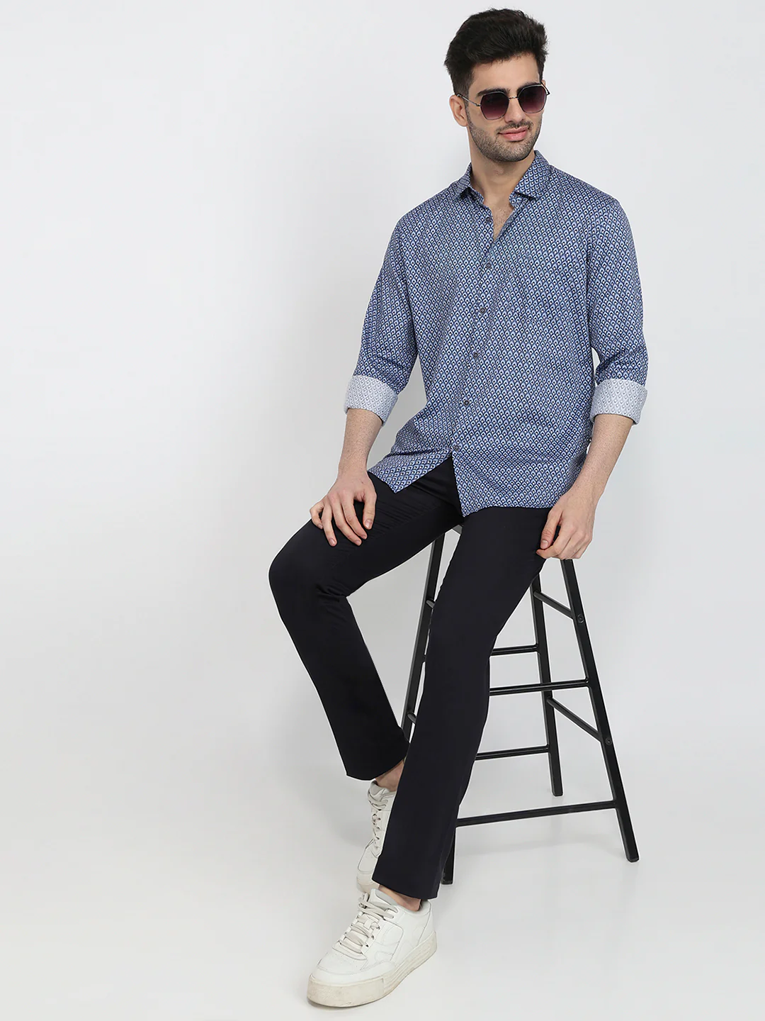 Parx Men Blue Print Slim Fit Cotton Shirt - Image 5