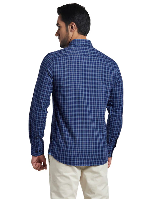 Parx Men Blue Slim Fit Checks Full Sleeve Cutaway Collar Shirt - Image 4