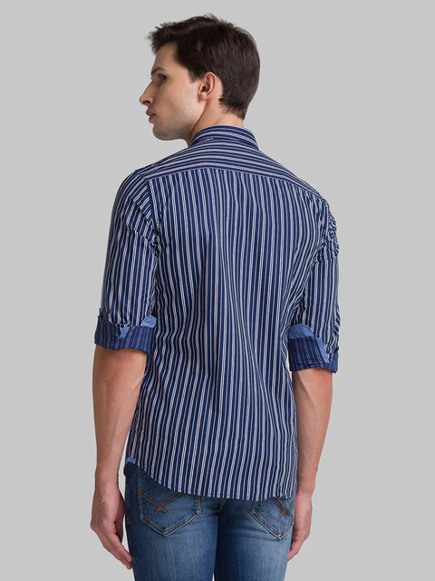 Parx Men Blue Slim Fit Printed Full Sleeve Cutaway Collar Shirt - Image 4