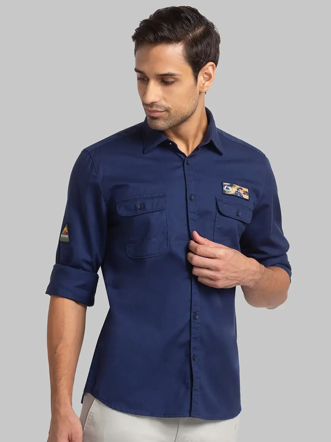 Parx Men Blue Slim Fit Solid Cotton Full Sleeve Cutaway Collar Shirts - Image 2