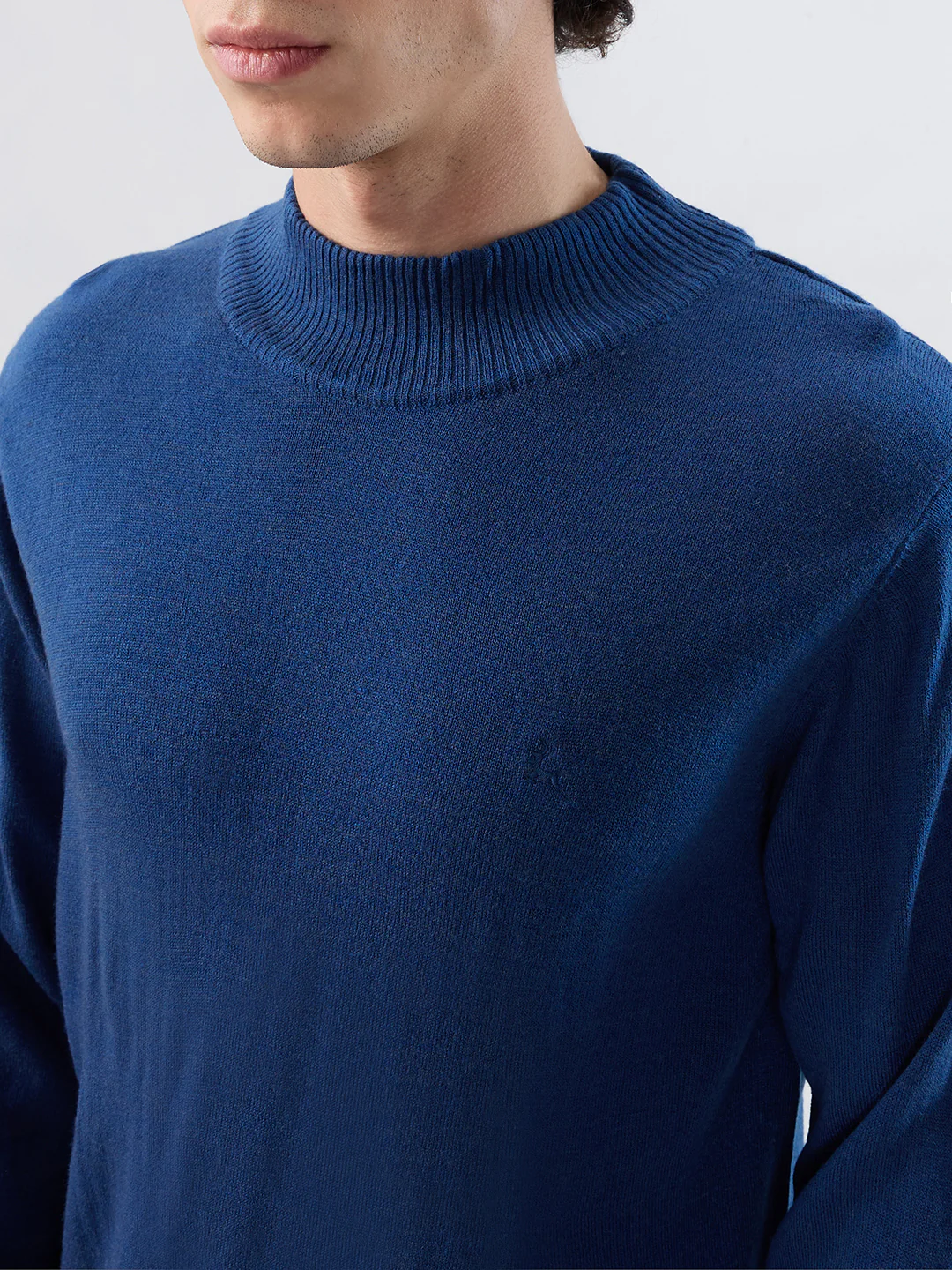 Parx Men Blue Solid Acrlic Blend Sweatshirt - Image 6