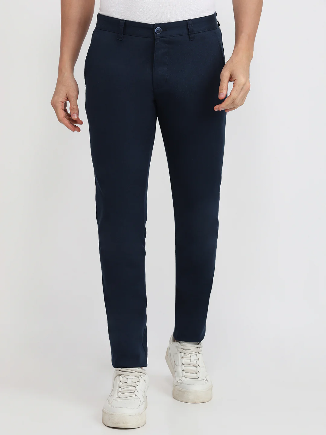 Parx Men Blue Solid Low Rise Tapered Cotton Blend Trouser