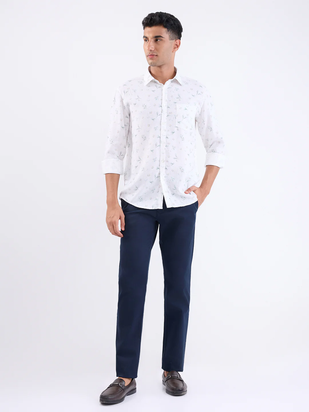 Parx Men Blue Solid Low Rise Tapered Cotton Blend Trouser - Image 5