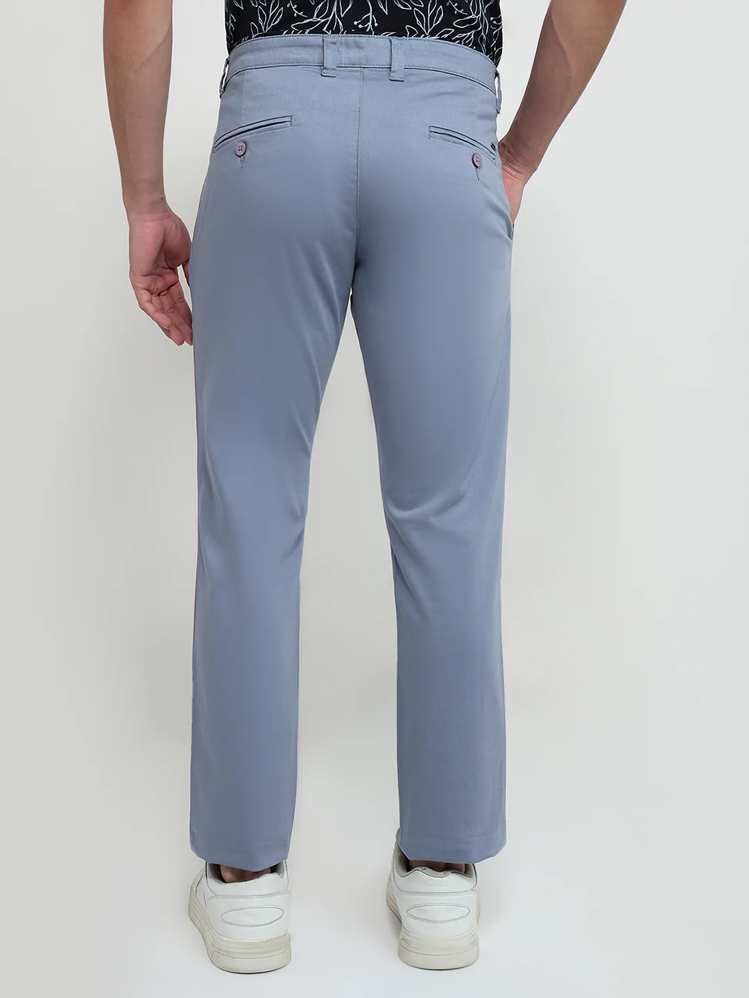 Parx Men Blue Solid Low Rise Tapered Fit Cotton Blend Trouser - Image 4