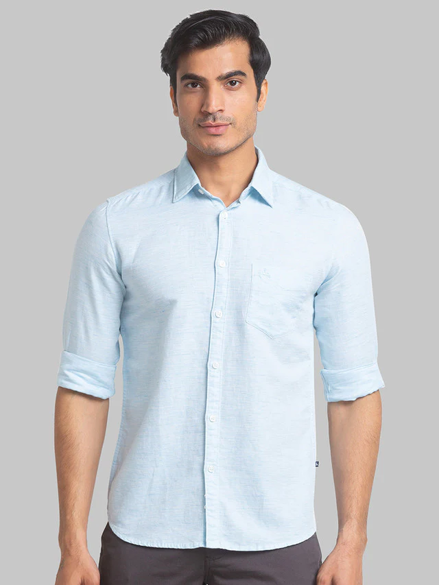 Parx Men Blue Solid Slim Fit Full Sleeve Semi Cut Away Collar Shirt