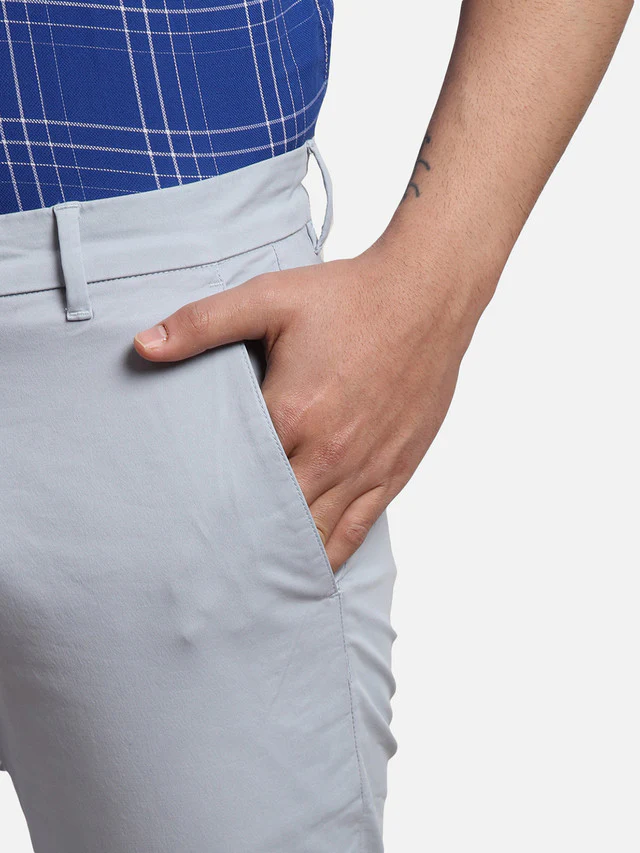 Parx Men Blue Solid Tapered Fit Trouser - Image 6