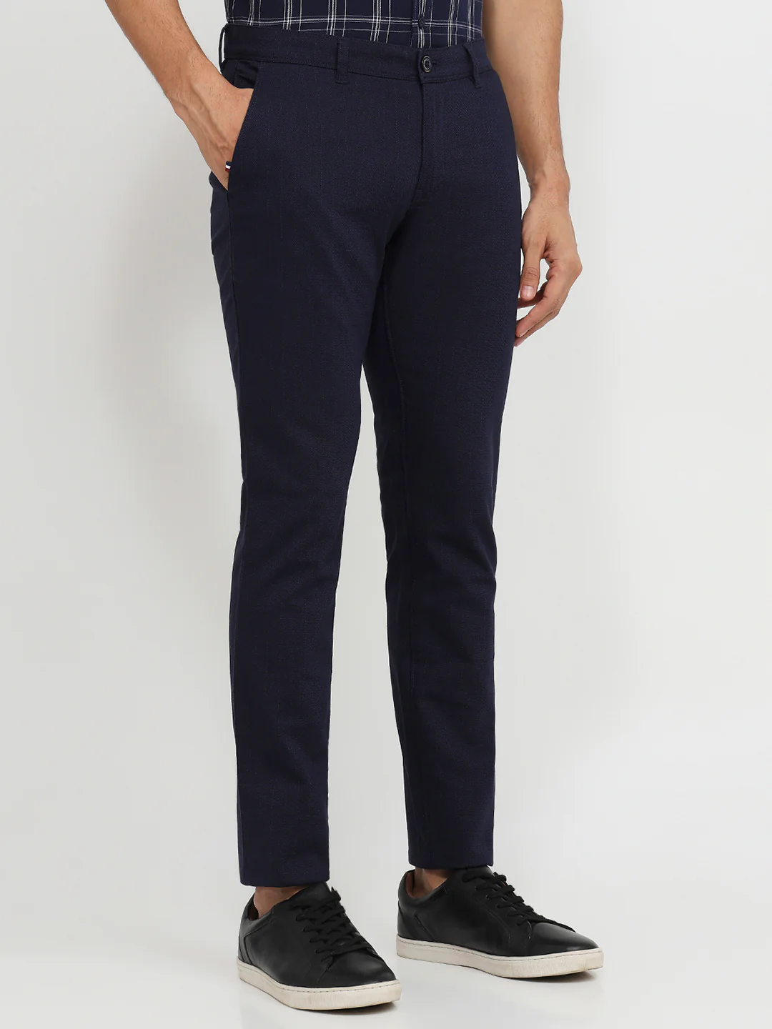 Parx Men Blue Yarn Dyed Low Rise Tapered Cotton Blend Trouser - Image 3