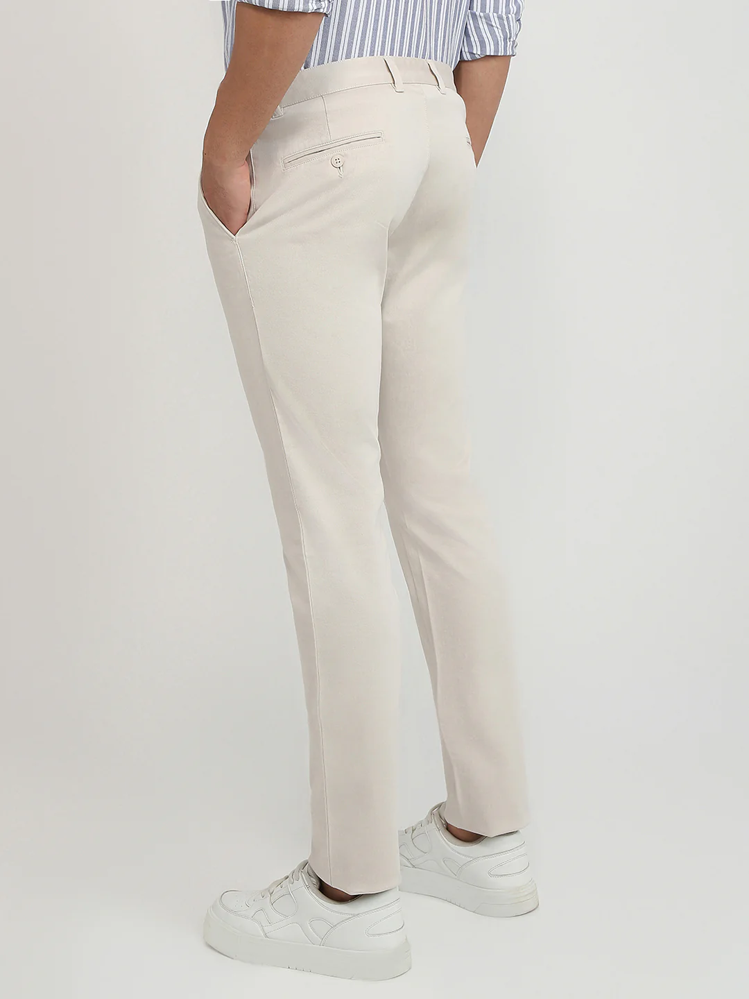 Parx Men Brown Printed Low Rise Tapered Fit Cotton Blend Trouser - Image 4
