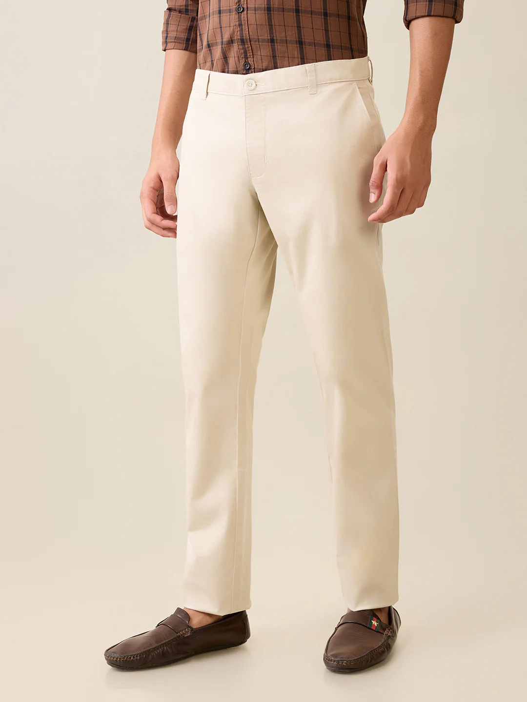 Parx Men Brown Solid-Dobby Low Rise Tapered Fit Cotton Blend Trouser - Image 2