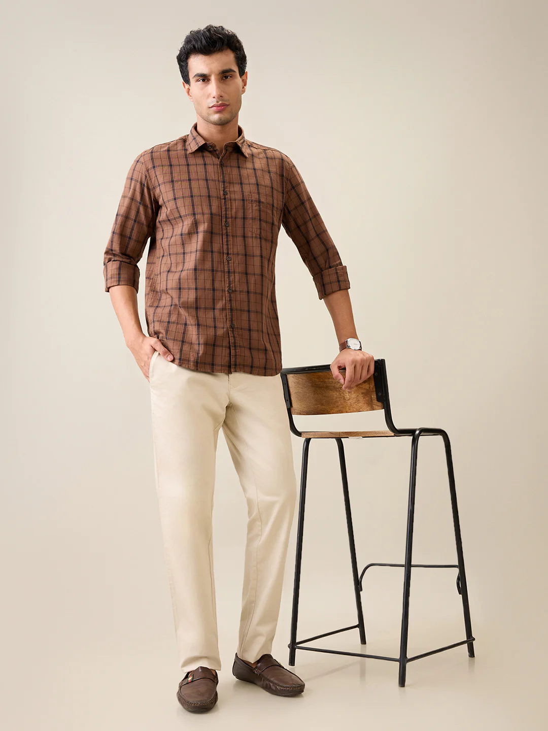 Parx Men Brown Solid-Dobby Low Rise Tapered Fit Cotton Blend Trouser - Image 6