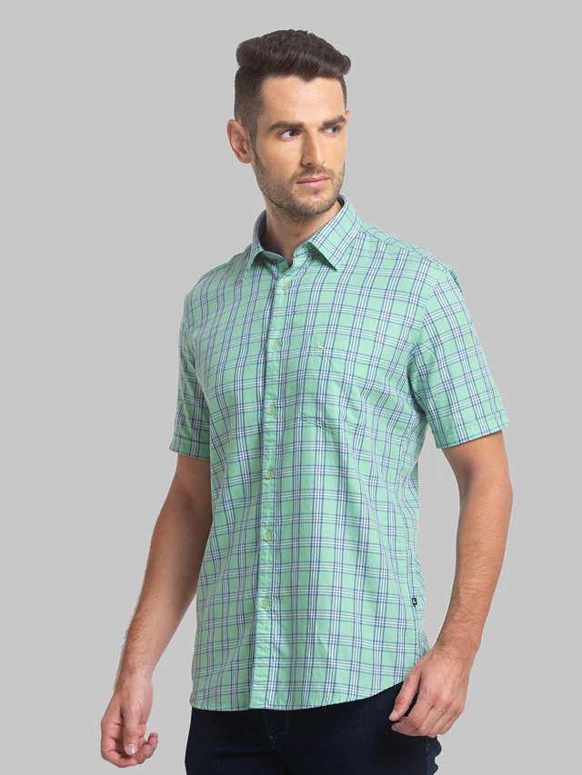 Parx Men Green Checkered Slim Fit Half Sleeve Semi Cut Away Collar Shirt - Image 3