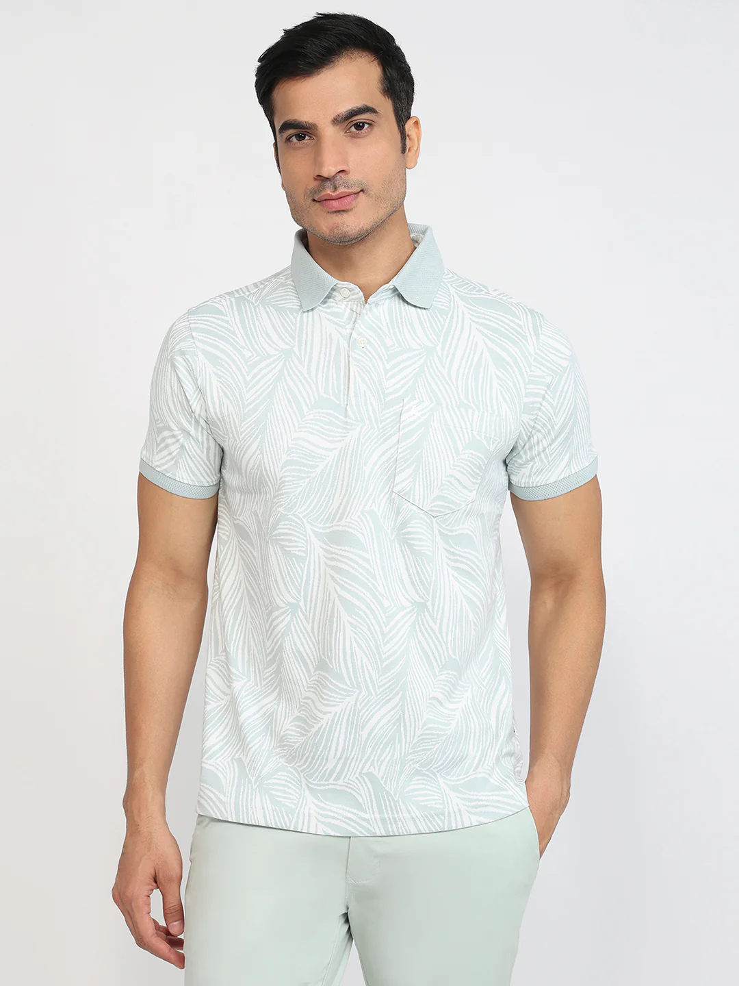 Parx Men Green Jacquard Regular Fit Polyester Blend T-shirt