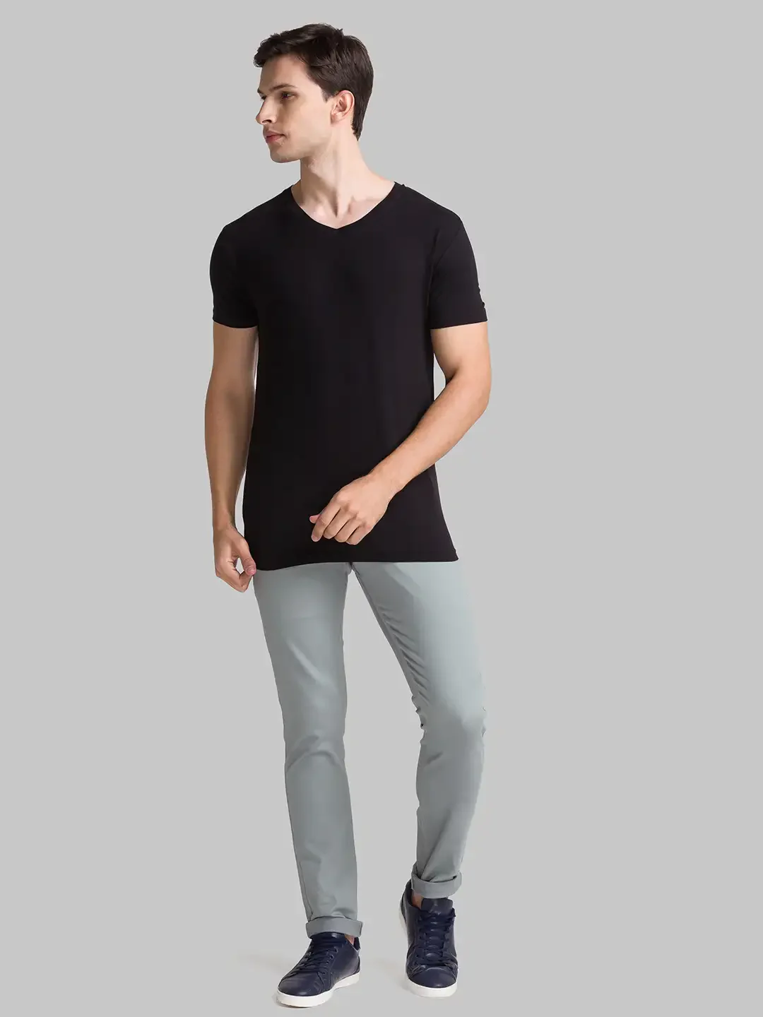 Parx Men Green Piece Dyed Low Rise Tapered Fit Cotton Blend Trouser - Image 5