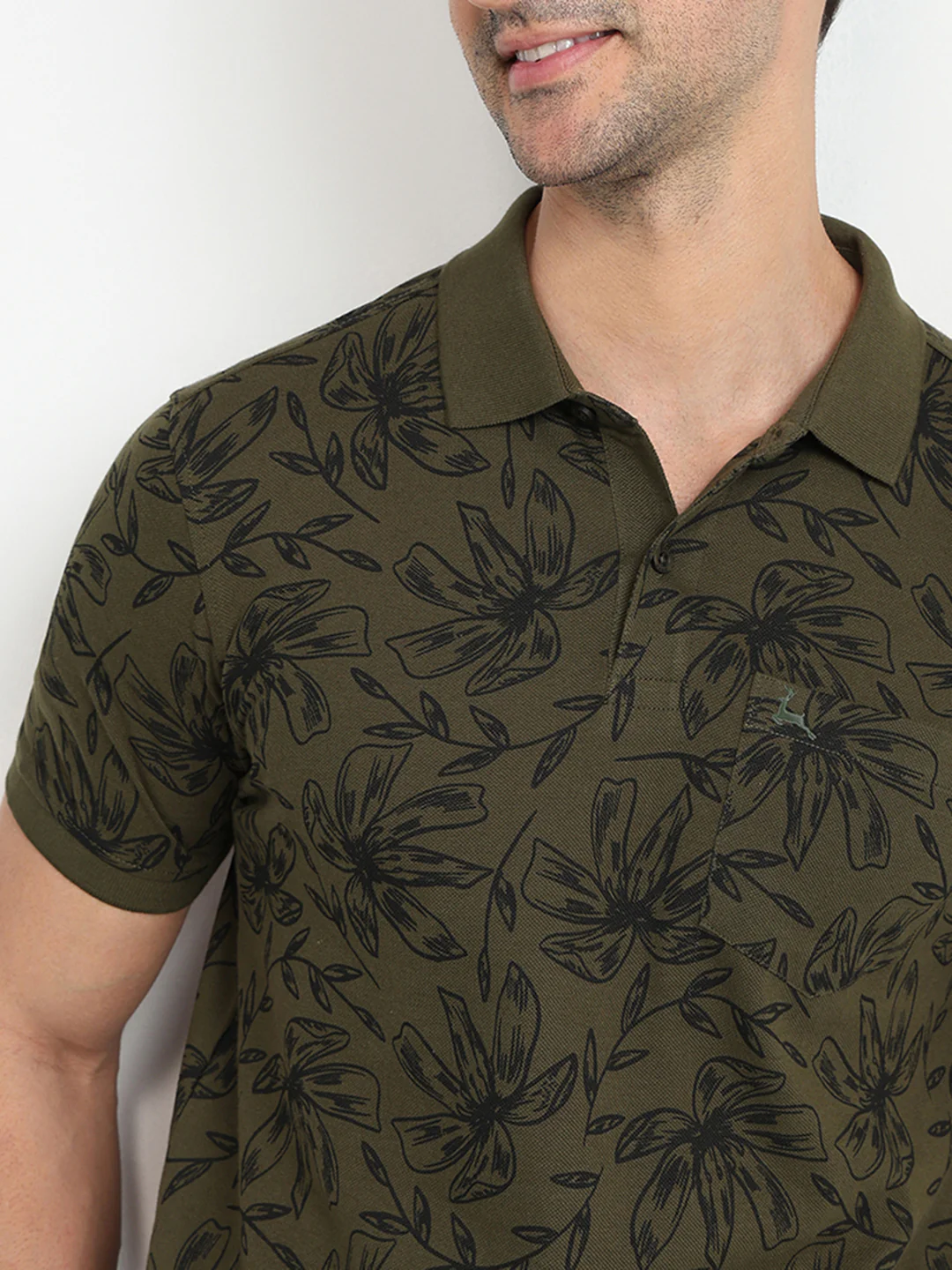 Parx Men Green Printed Regular Fit Cotton Half Sleeve T-Shirt - Image 6