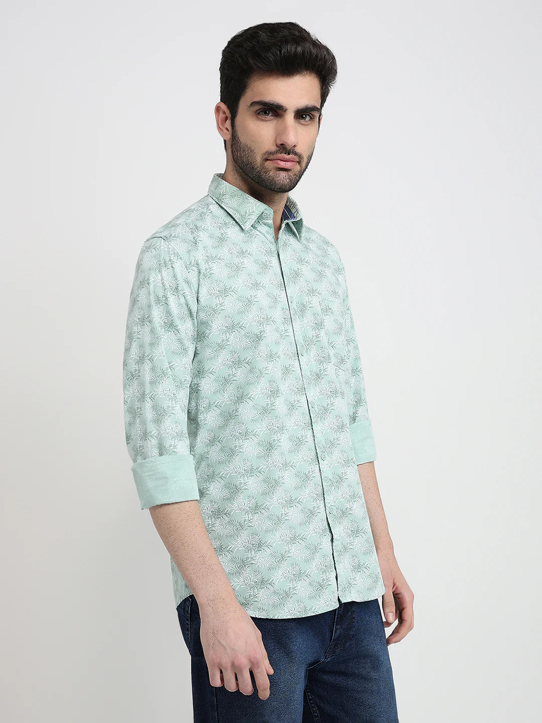 Parx Men Green Printed Slim Fit Cotton Blend Full Sleeve Cut Away Collar Casual Shirt - Image 3