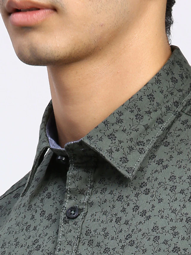 Parx Men Green Printed Slim Fit Half Sleeve Semi Cut Away Collar Shirt - Image 6