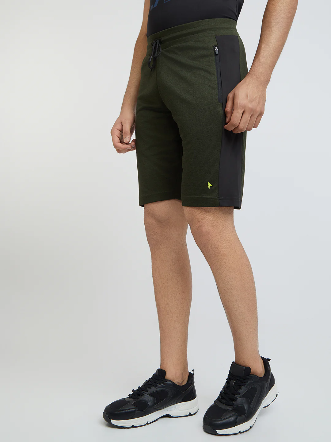 Parx Men Green Regular Fit Cut & Sew Shorts - Image 3