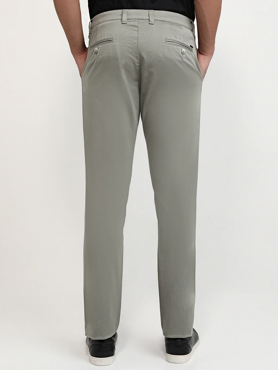 Parx Men Green Solid Low Rise Tapered Fit Cotton Blend Trouser - Image 4