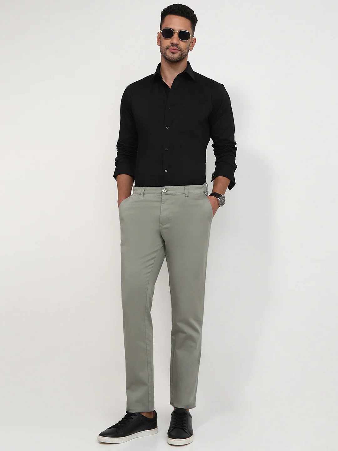 Parx Men Green Solid Low Rise Tapered Fit Cotton Blend Trouser - Image 5