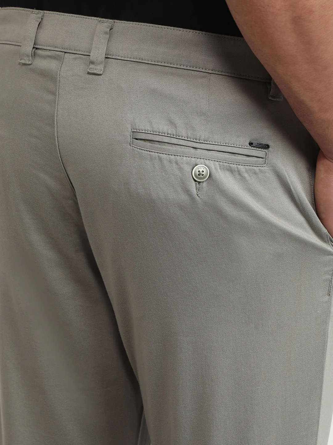 Parx Men Green Solid Low Rise Tapered Fit Cotton Blend Trouser - Image 7