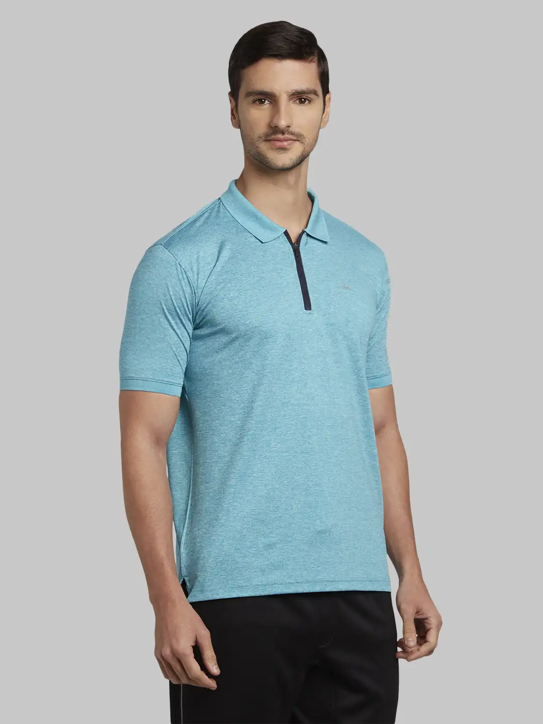 Parx Men Green Solid Regular Fit Polyester T-Shirt - Image 2