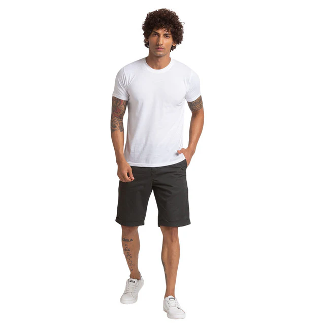 Parx Men Green Solid Regular Fit Shorts - Image 5