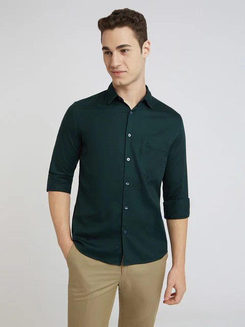 Parx Men Green Solid Slim Fit Cotton Blend Shirt