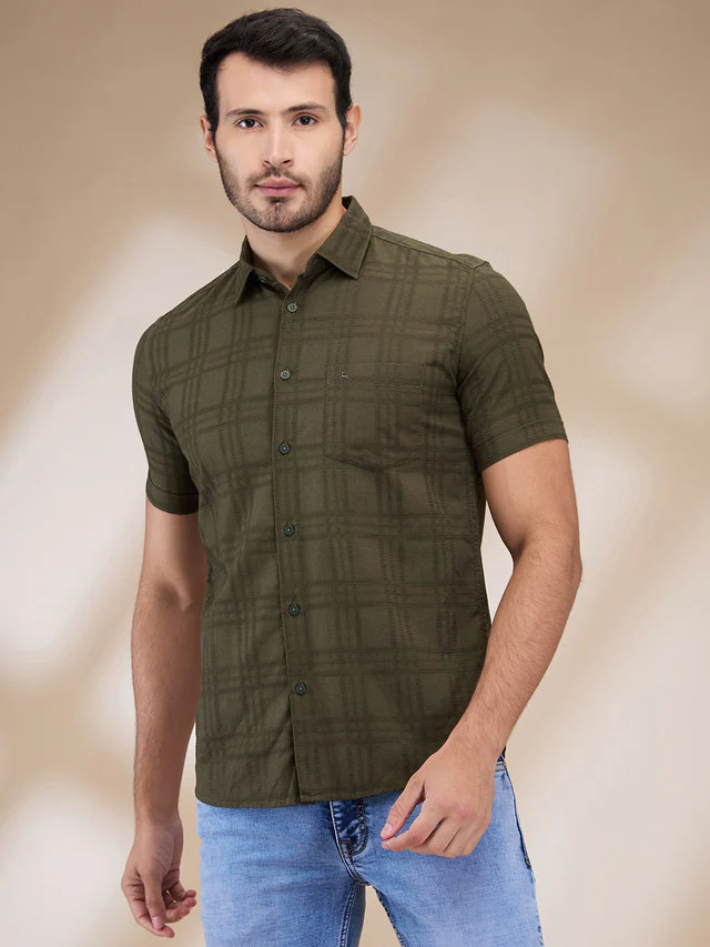Parx Men Green Solid Slim Fit Cotton Casual Shirt