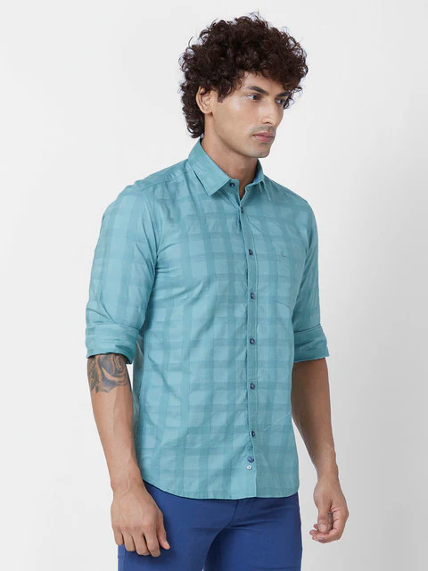 Parx Men Green Solid Slim Fit Cotton Casual Shirts - Image 2