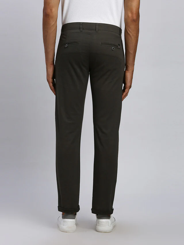 Parx Men Green Solid Tapered Fit Trouser - Image 4