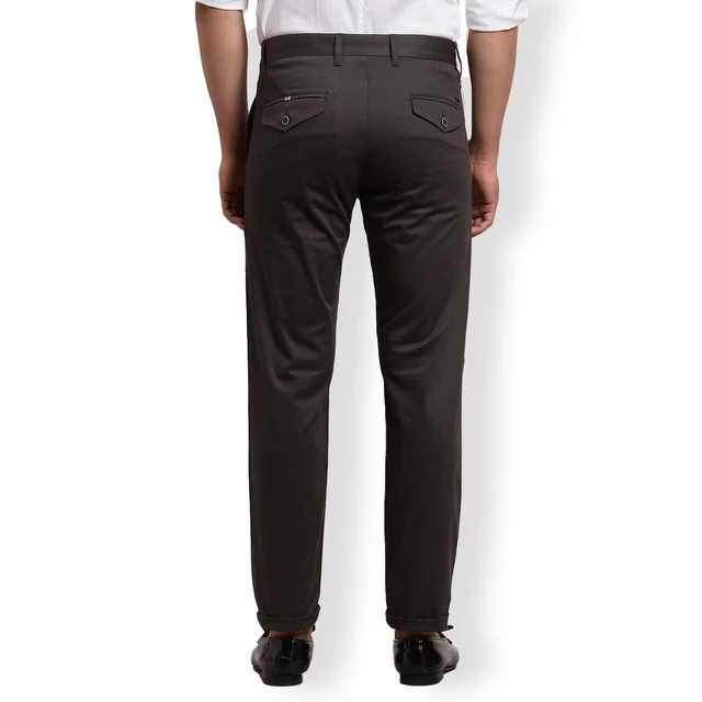 Parx Men Green Solid Tapered Fit Trouser - Image 4