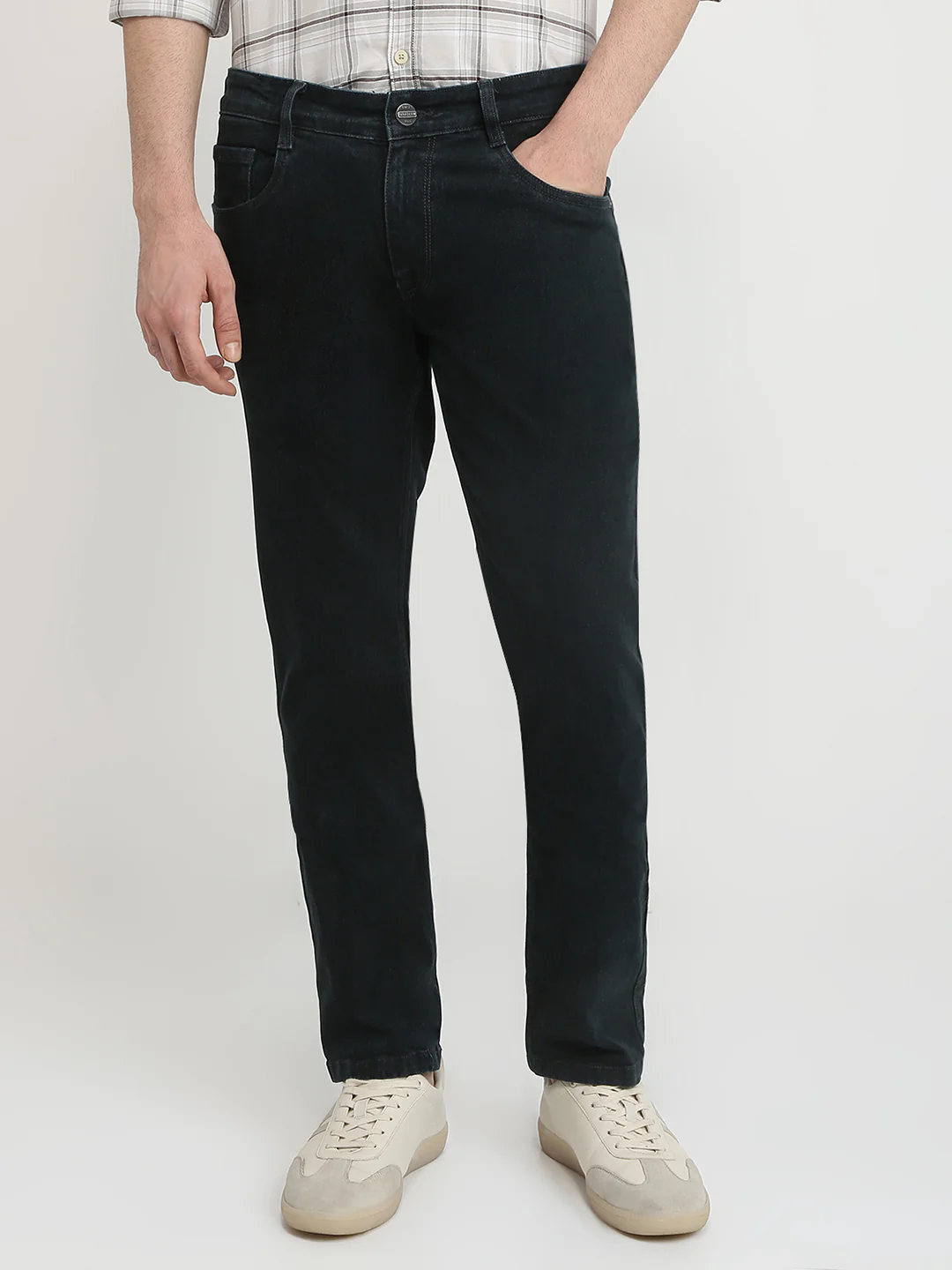 Parx Men Green Twill Low Rise Tapered Fit Cotton Blend Jeans