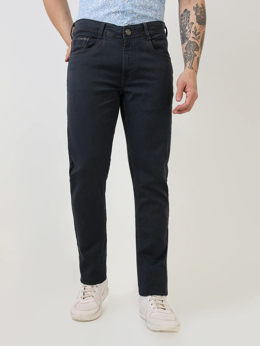 Parx Men Grey Knitted Low Rise Tapered Fit Cotton Blend Jeans