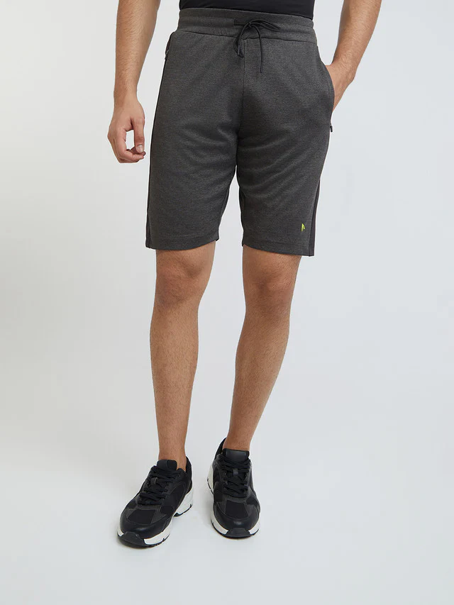 Parx Men Grey Regular Fit Cut & Sew Shorts