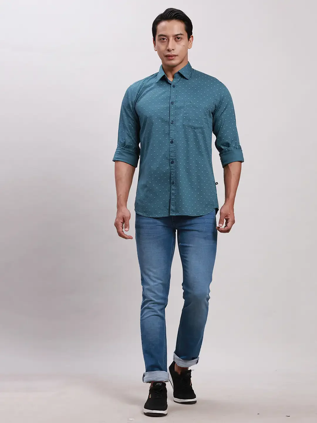 Parx Men Blue Printed Slim Fit Cotton Casual Shirt - Image 5