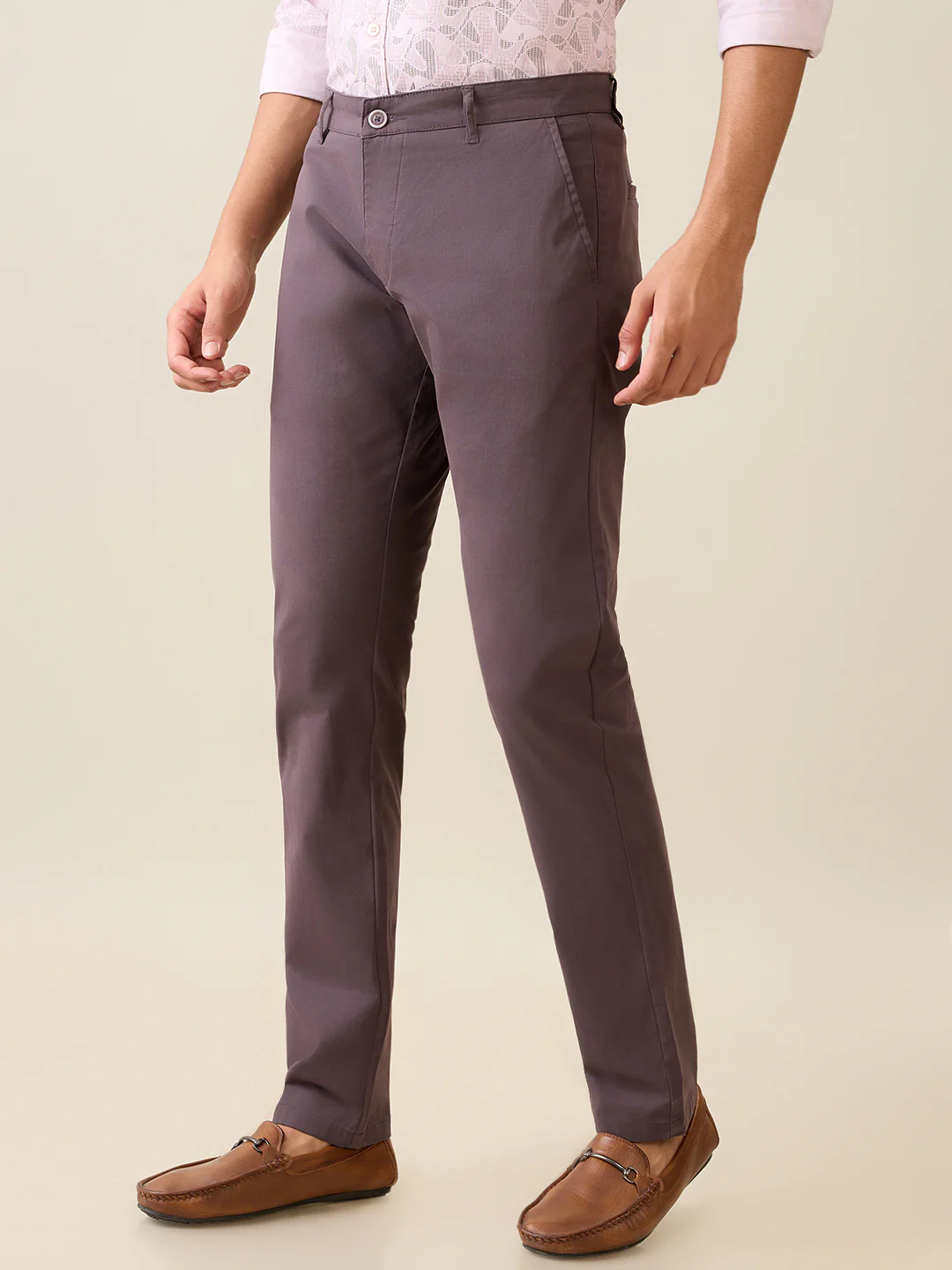 Parx Men Grey Solid Low Rise Tapered Fit Cotton Blend Trouser - Image 2