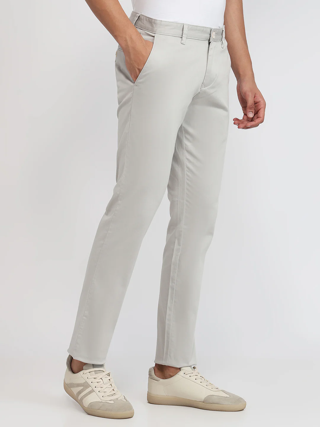 Parx Men Grey Solid Low Rise Tapered Fit Cotton Blend Trouser - Image 3