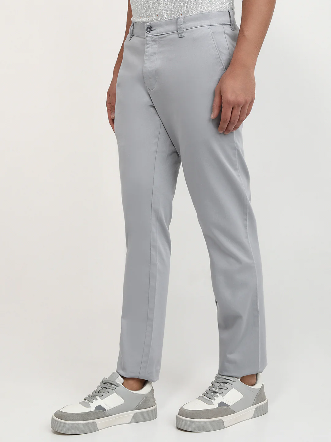 Parx Men Grey Solid Low Rise Tapered Fit Cotton Blend Trouser - Image 2