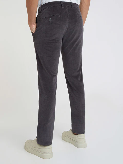 Parx Men Grey Solid Low Rise Tapered Fit Cotton Blend Trouser - Image 4