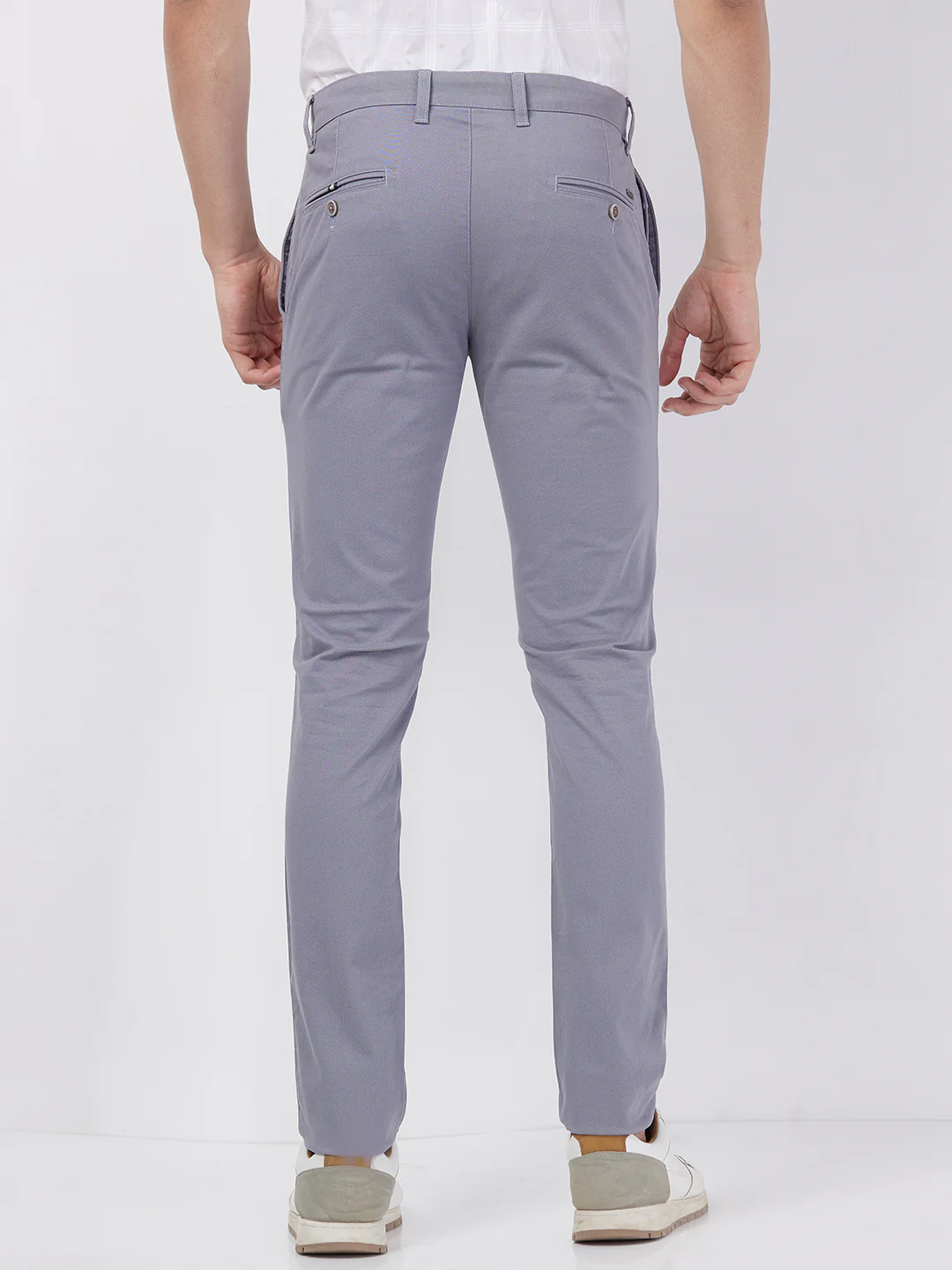 Parx Men Grey Solid Super Slim Fit Cotton Blend Trouser - Image 4