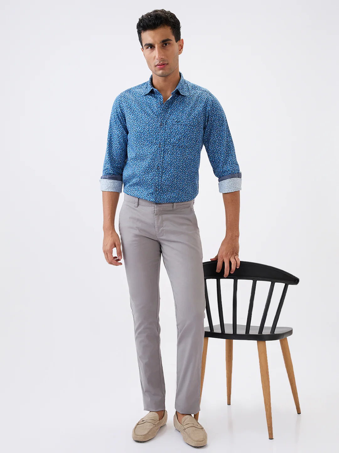 Parx Men Grey Solid Super Slim Fit Cotton Blend Trouser - Image 6