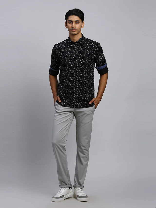 Parx Men Grey Solid Tapered Fit Trouser - Image 5