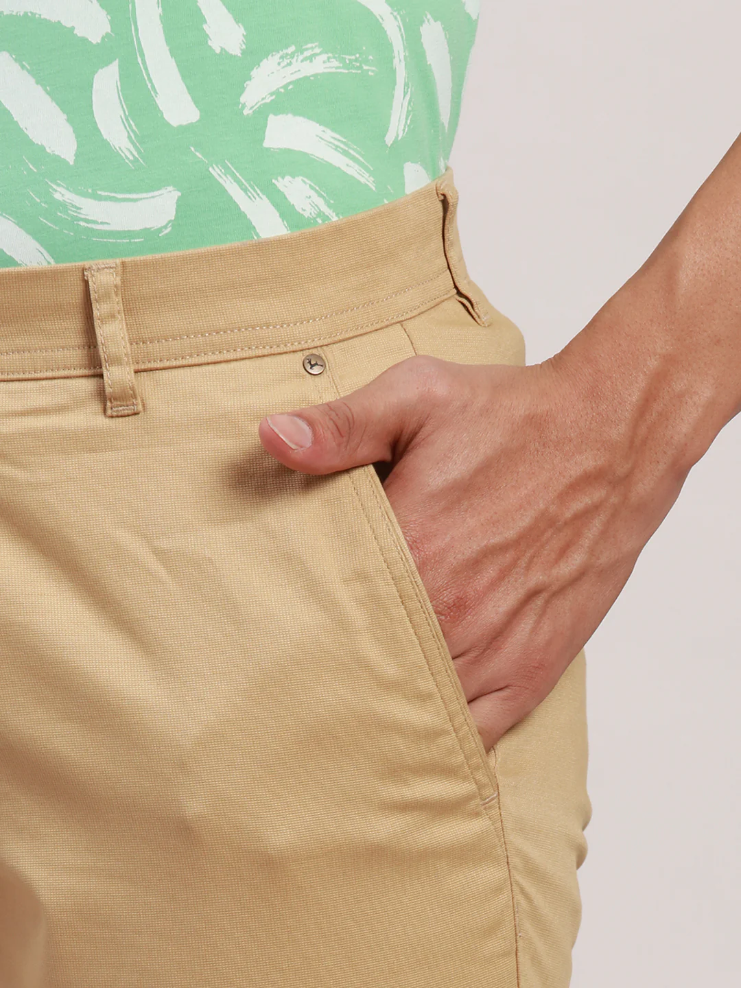 Parx Men Khaki Solid Low Rise Tapered Fit Cotton Blend Trouser - Image 6