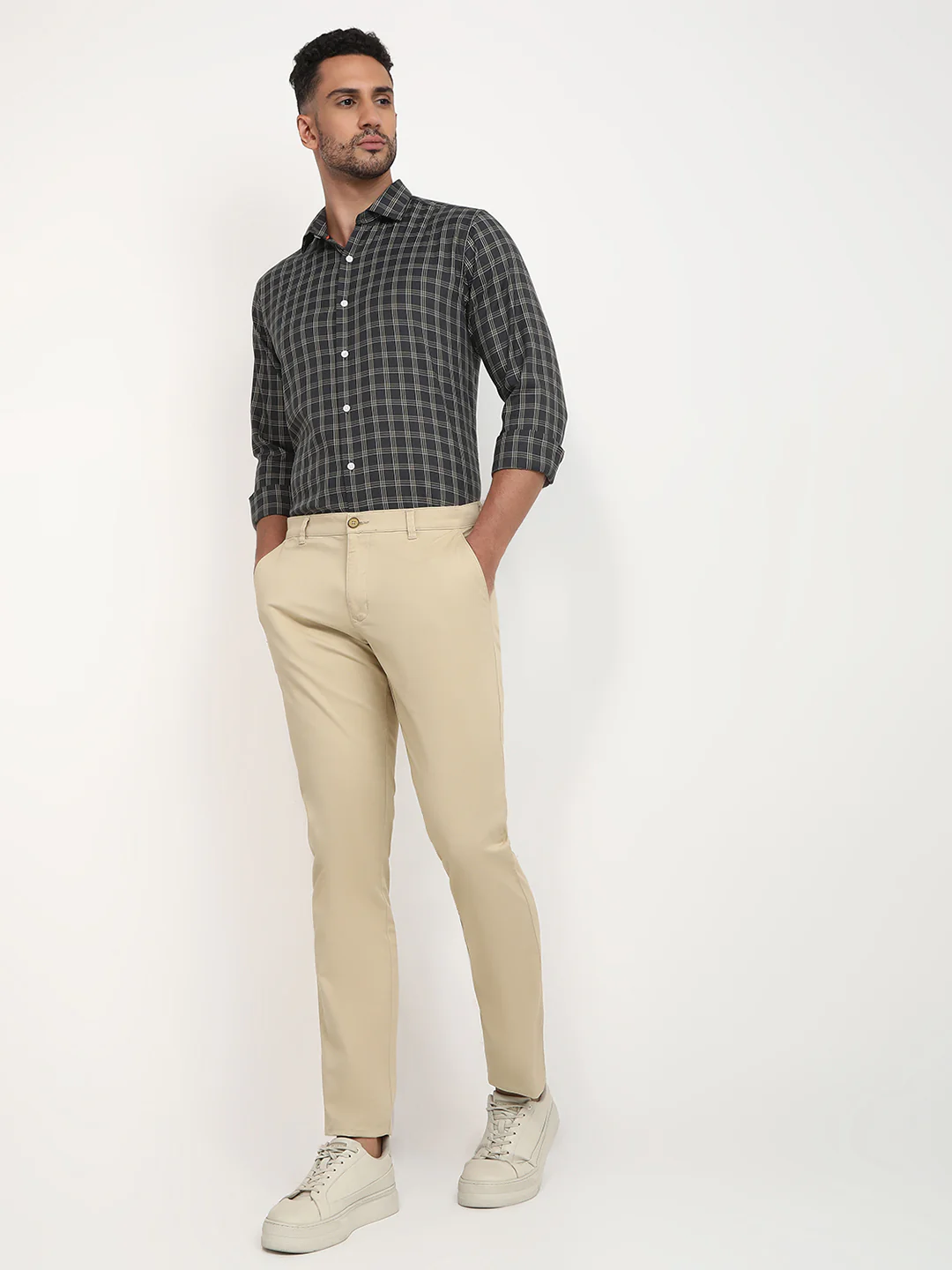 Parx Men Khaki Twill Low Rise Tapered Cotton Blend Trouser - Image 5